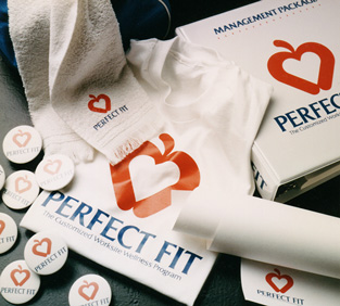 heart apple perfect fit logo